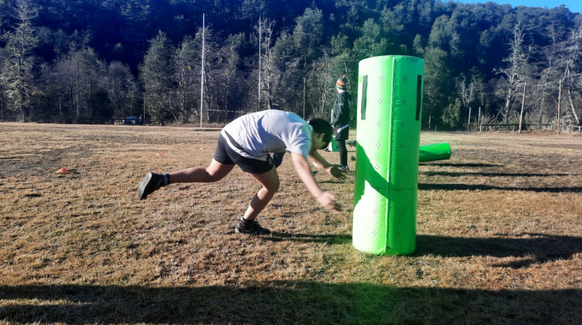 El Club Coihues Rugby Club reiter&oacute; el agradecimiento a Pichot y a Dupont, como as&iacute; tambi&eacute;n a Yeni de Transportes IMAZ de Villa La Angostura.