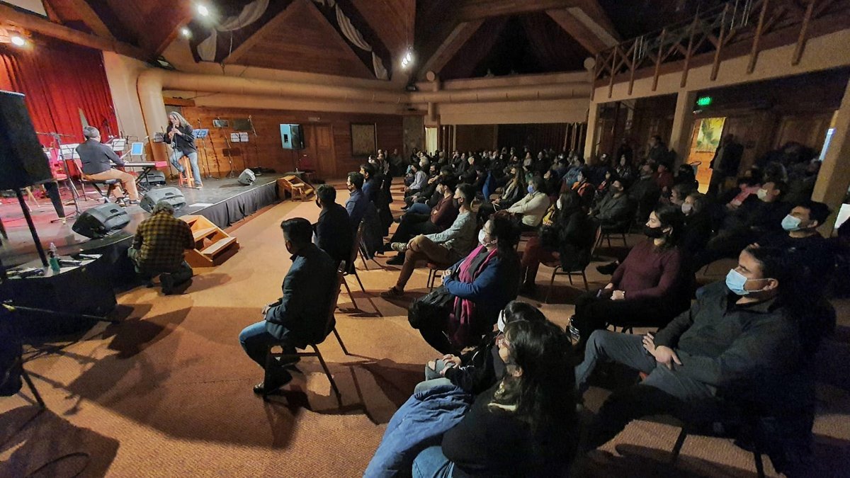 Se present&oacute; la nueva Orquesta Escuela Municipal local y provincia entreg&oacute; un bandone&oacute;n a Villa La Angostura.