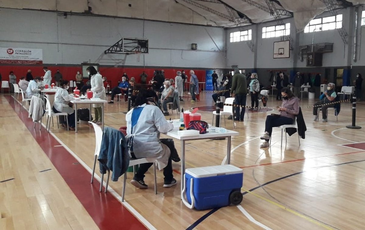 La provincia recibi&oacute; un nuevo env&iacute;o de 13.440 vacunas del Laboratorio Moderna, las cuales ser&aacute;n distribuidas a las distintas zonas sanitarias.