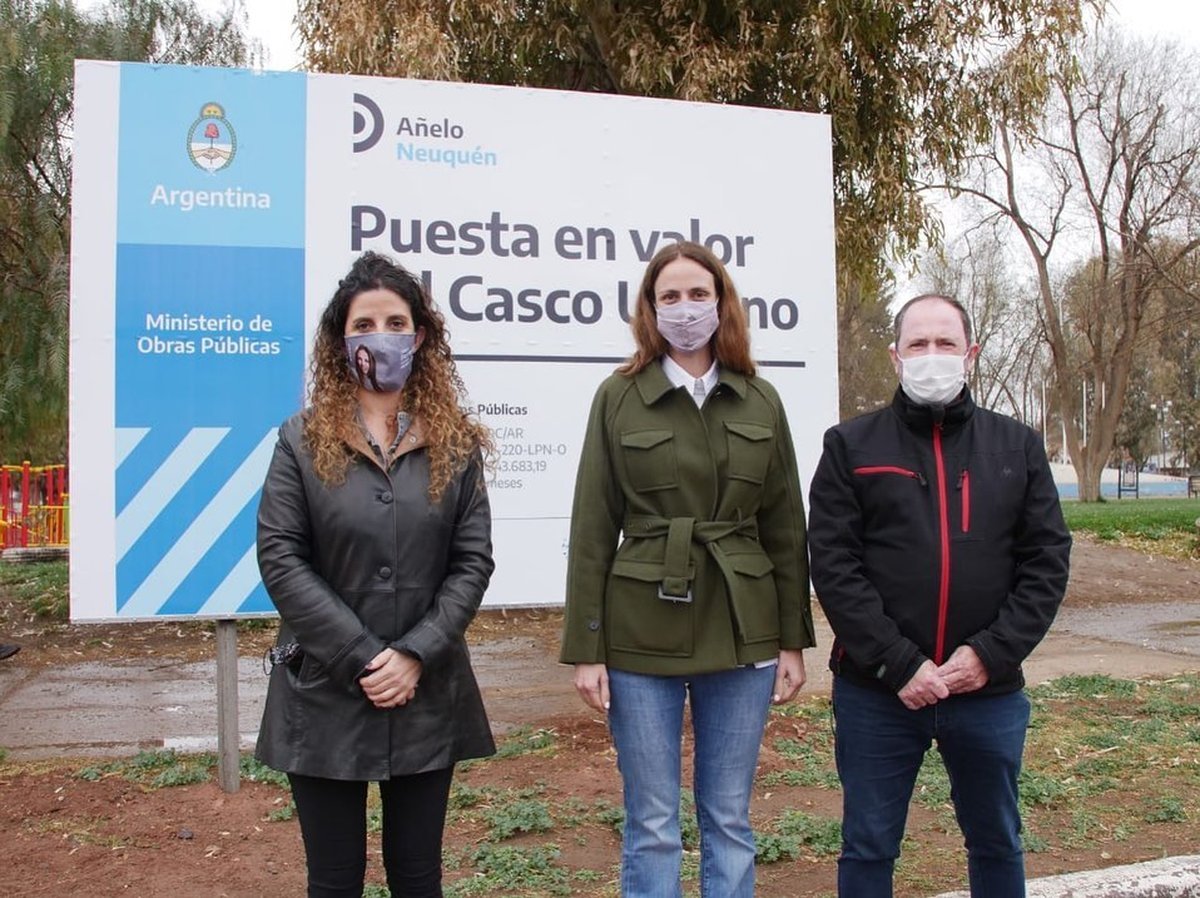 Tanya Bertoldi en campa&ntilde;a previa a las elecciones PASO.