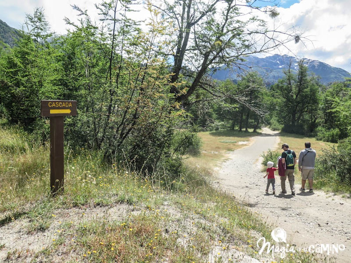 El sendero a la Cascada &Ntilde;ivisco: una buena opci&oacute;n de turismo para vecinos de Villa La Angostura y San Mart&iacute;n de los Andes
