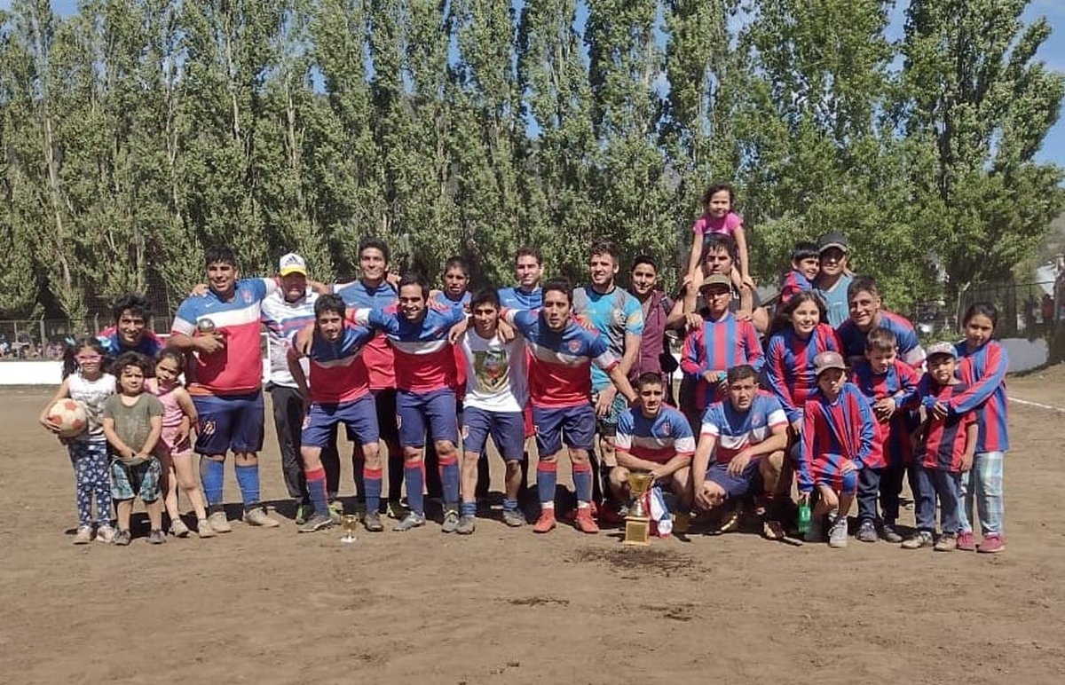 La Villa tercero en la Liga Lifusma de San Mart&iacute;n de los Andes