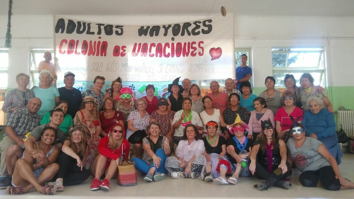 Colonia de verano para adultos mayores en San Mart&iacute;n de los Andes.