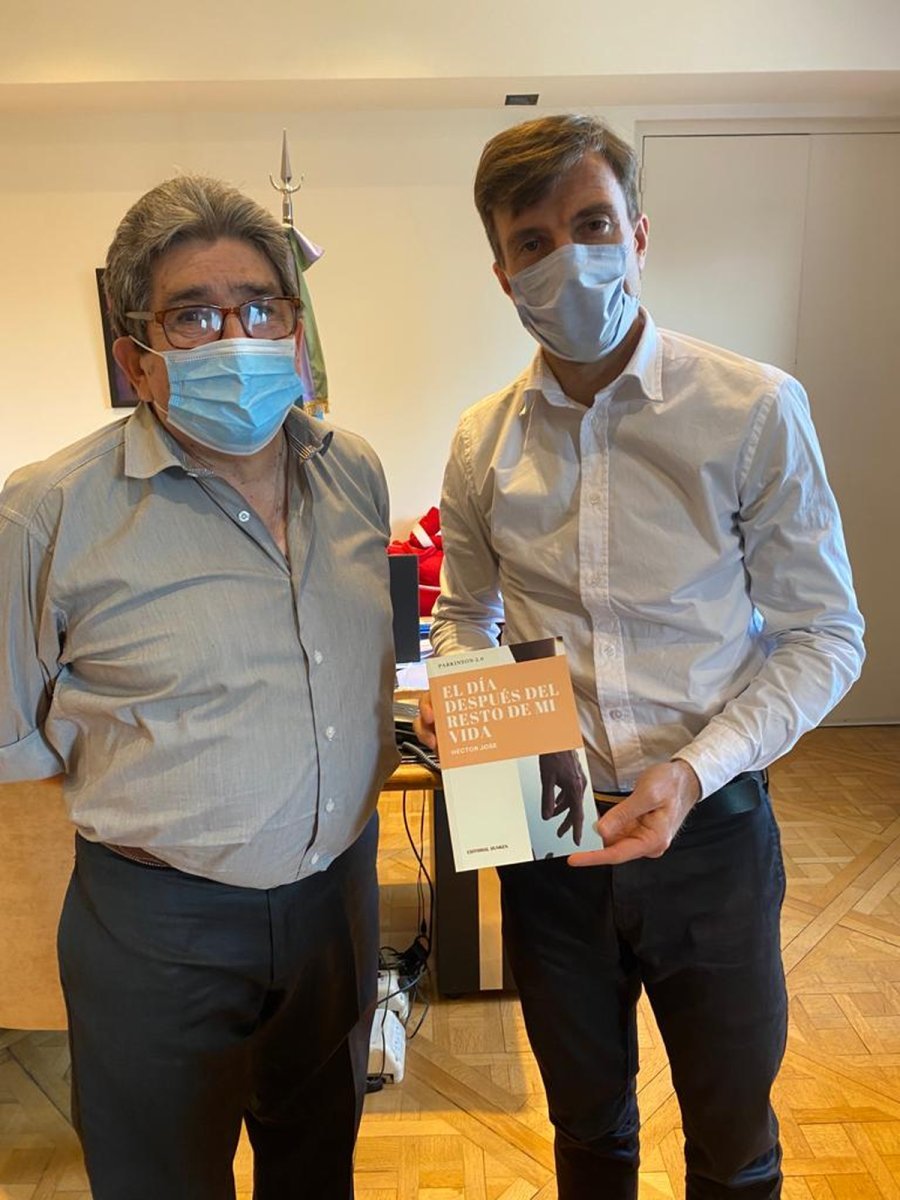 Jose con el intendente de Mor&oacute;n, Lucas Ghi