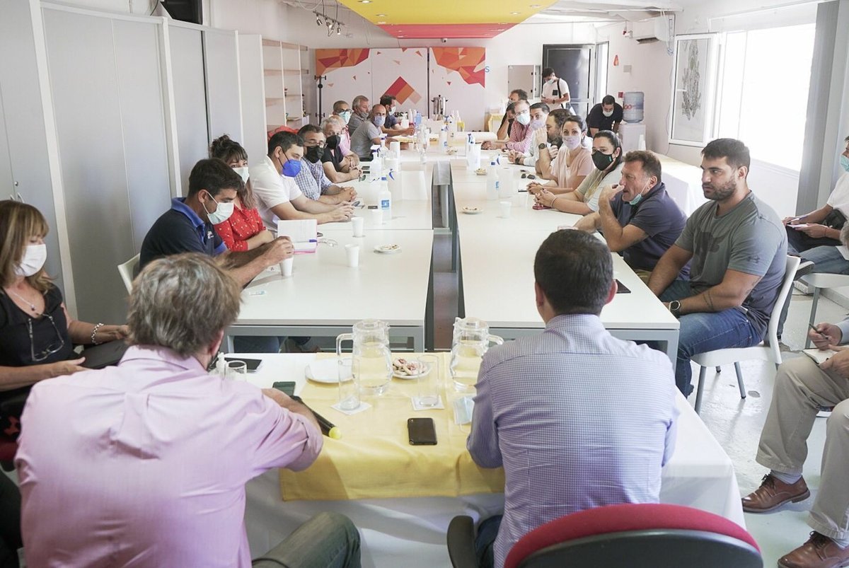  Koopmann se reuni&oacute; con representantes de empresas locales 