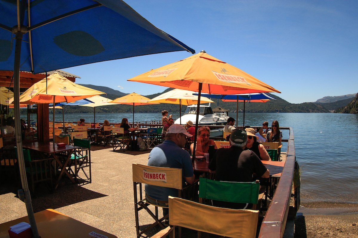 Almuerzo en las playas de Quila Quina