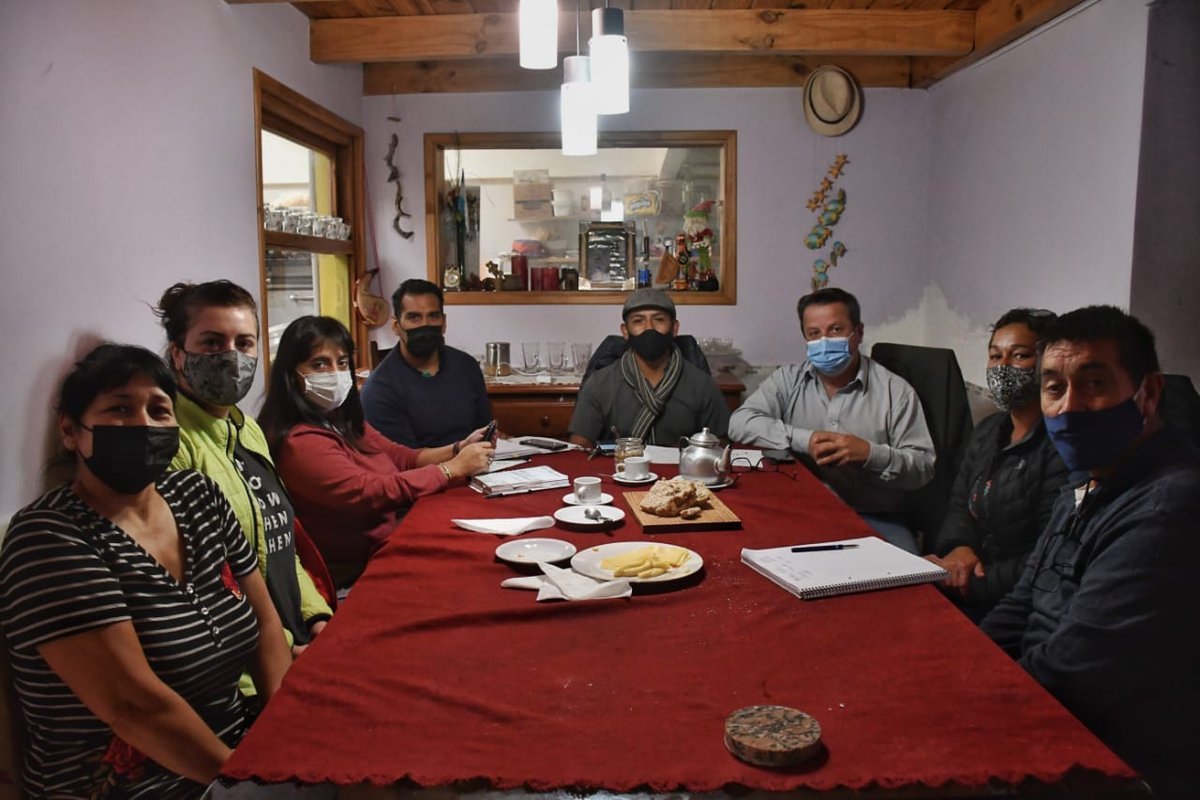 Reuni&oacute;n por el barrio el Mall&iacute;n en Villa la Angostura