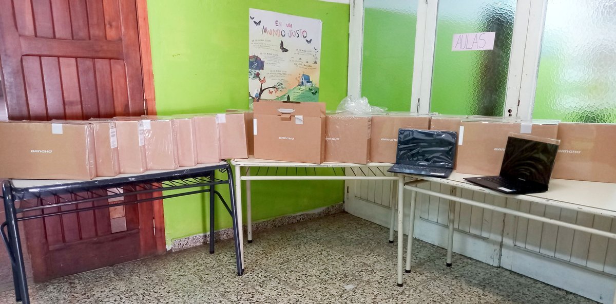 Llancafilo anunci&oacute; que se abrir&aacute; la convocatoria para cubrir los cargos y crear los cursos en el EPET 12 para dar inicio a las clases.