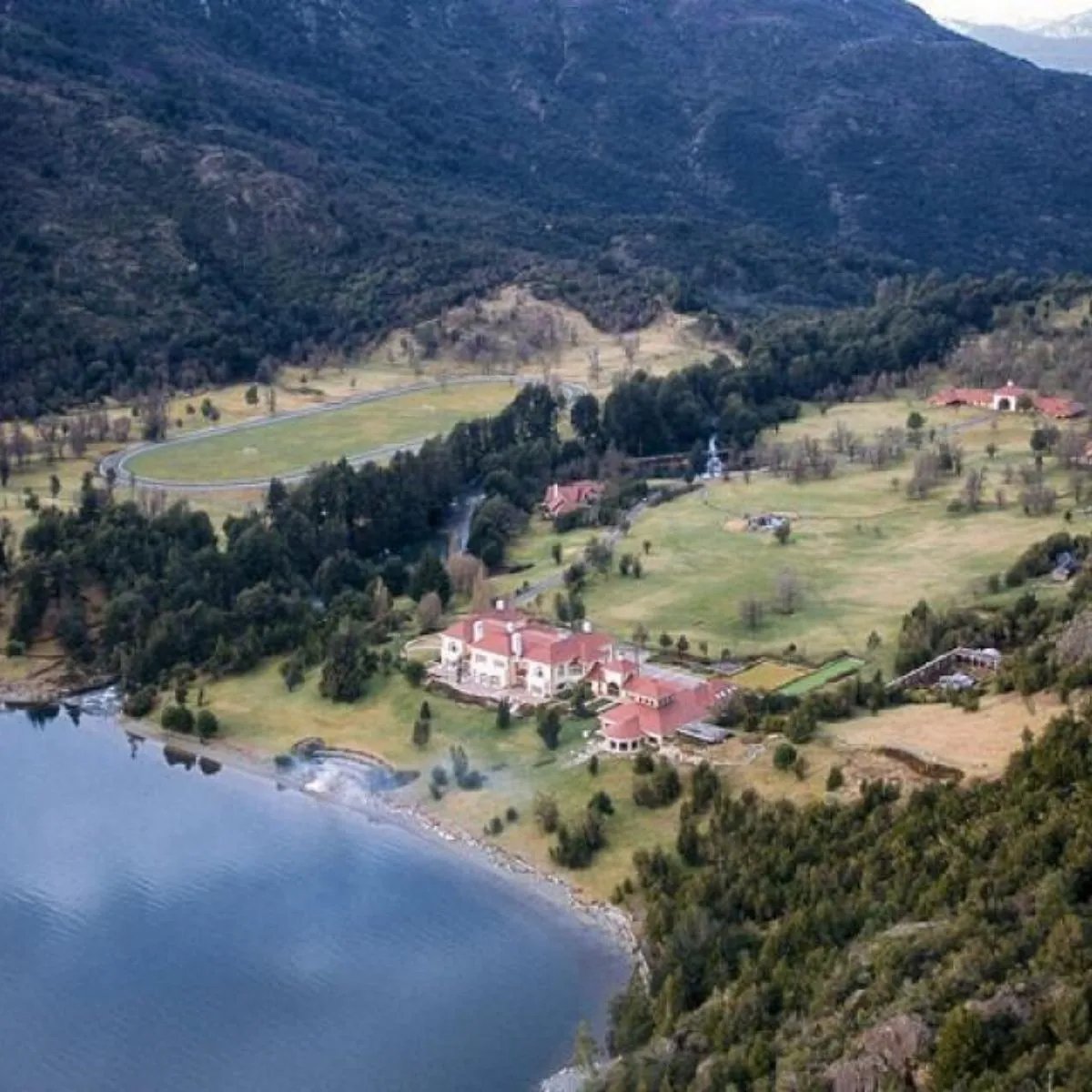 La mansi&oacute;n de Joe Lewis en Lago Escondido de Bariloche