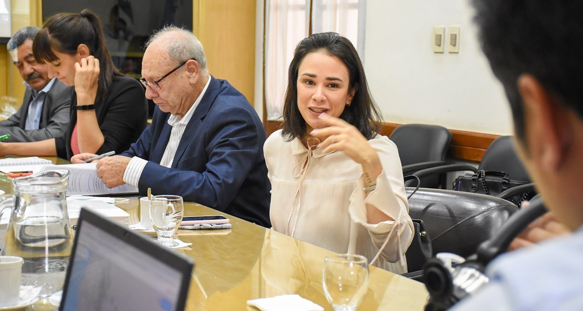 El ministro de Gobierno y Educaci&oacute;n, Osvaldo Llancafilo se reuni&oacute; esta ma&ntilde;ana con las y los diputados del bloque Juntos por el Cambio.