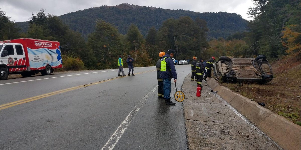 Villa La Angostura: accidente en la ruta siete lagos