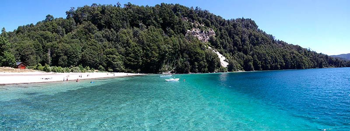 Panor&aacute;mica del Lago Espejo en Villa la Angostura