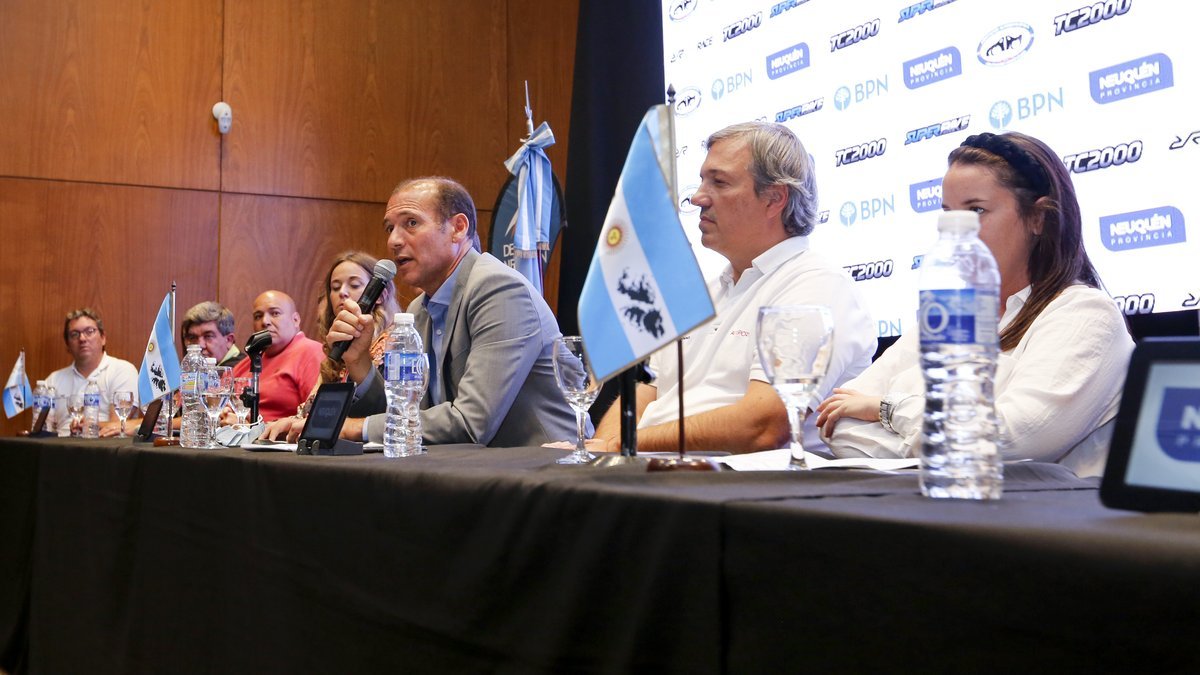 Neuqu&eacute;n: Guti&eacute;rrez present&oacute; la Semana de la Velocidad
