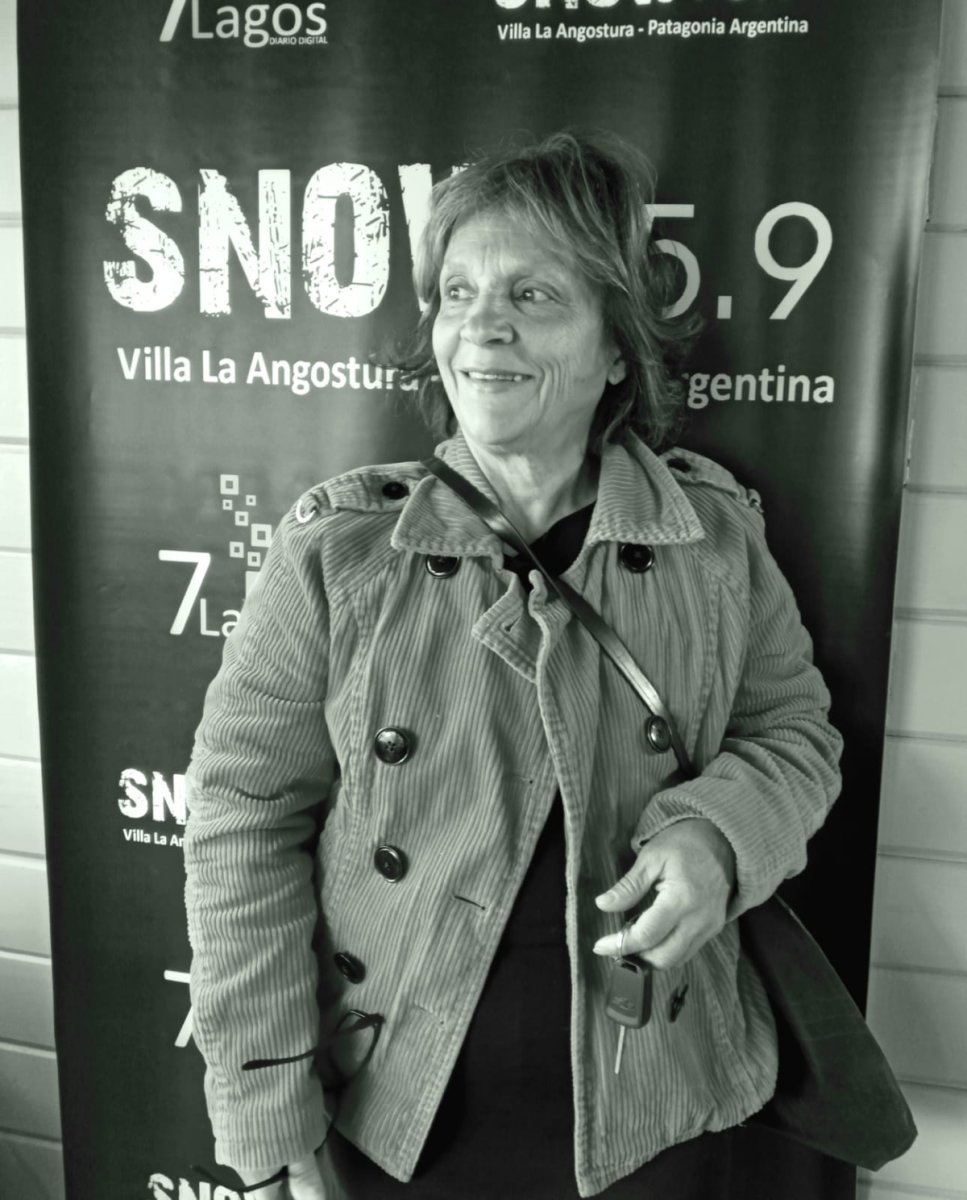 Al aire en Snow Radio, Patricia cont&oacute; como se gest&oacute; la muestra desde adentro.