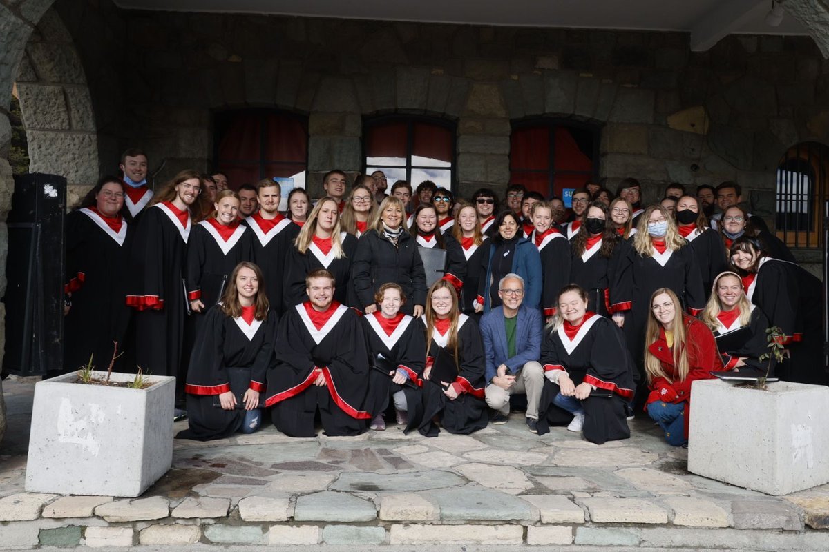 Los coristas estadounidenses se presentaron en la catedral Nuestra Se&ntilde;ora de Nahuel Huapi y en el Centro C&iacute;vico de Bariloche