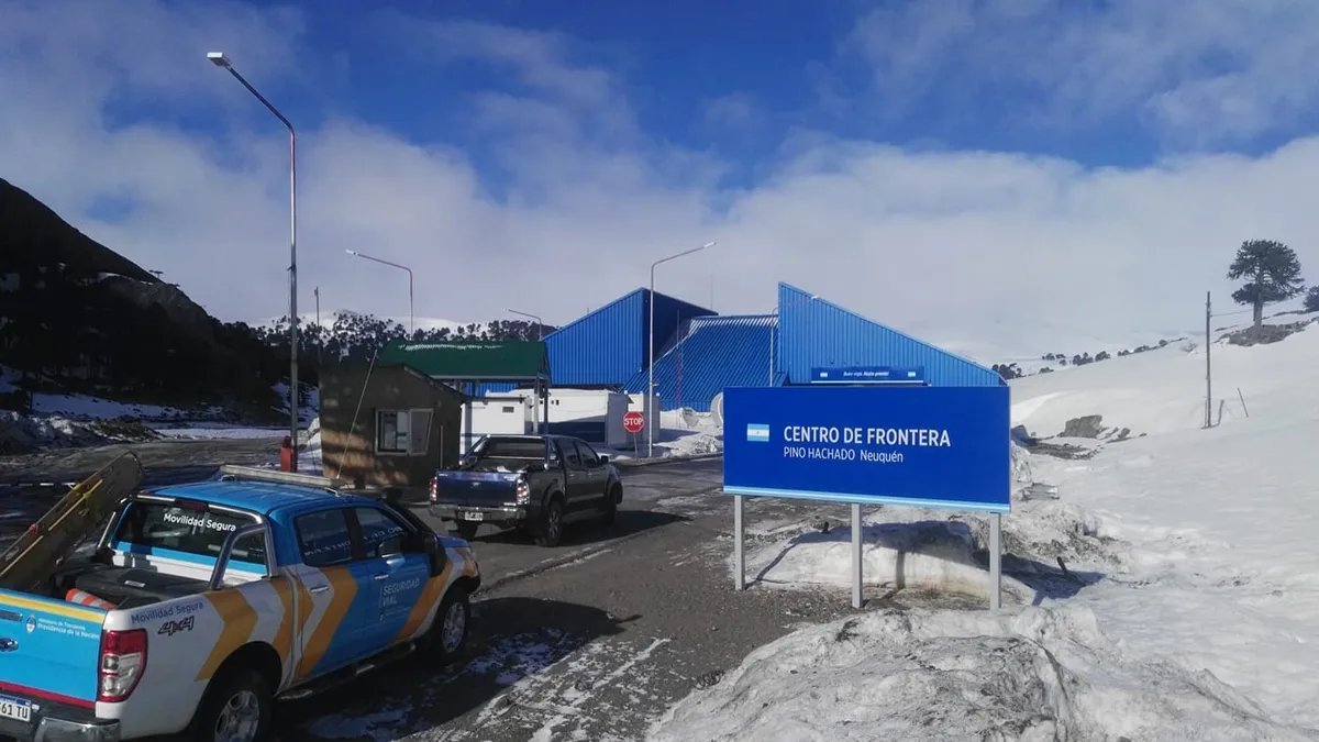 Paso Internacional Pino Hachado.