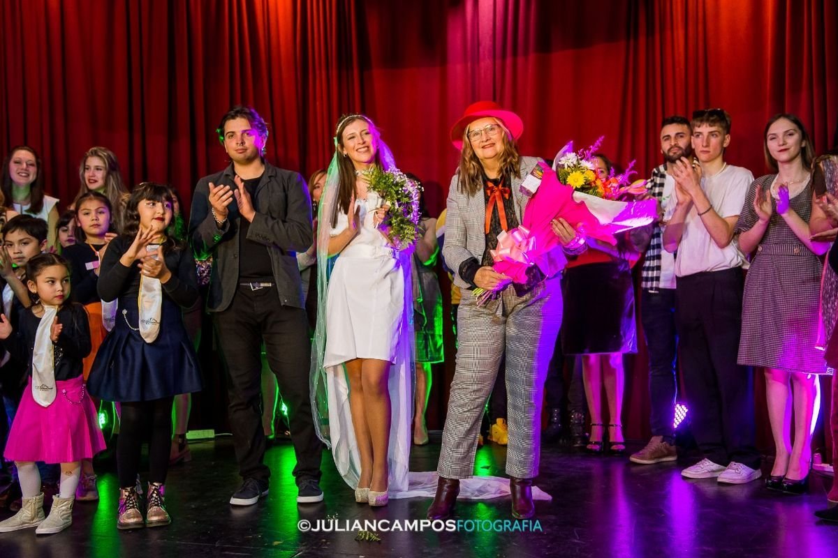 Desfile a beneficio en Villa La Angostura