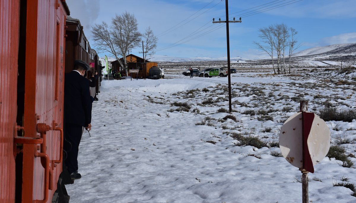 El tren sobre la nieve, una postal &uacute;nica 