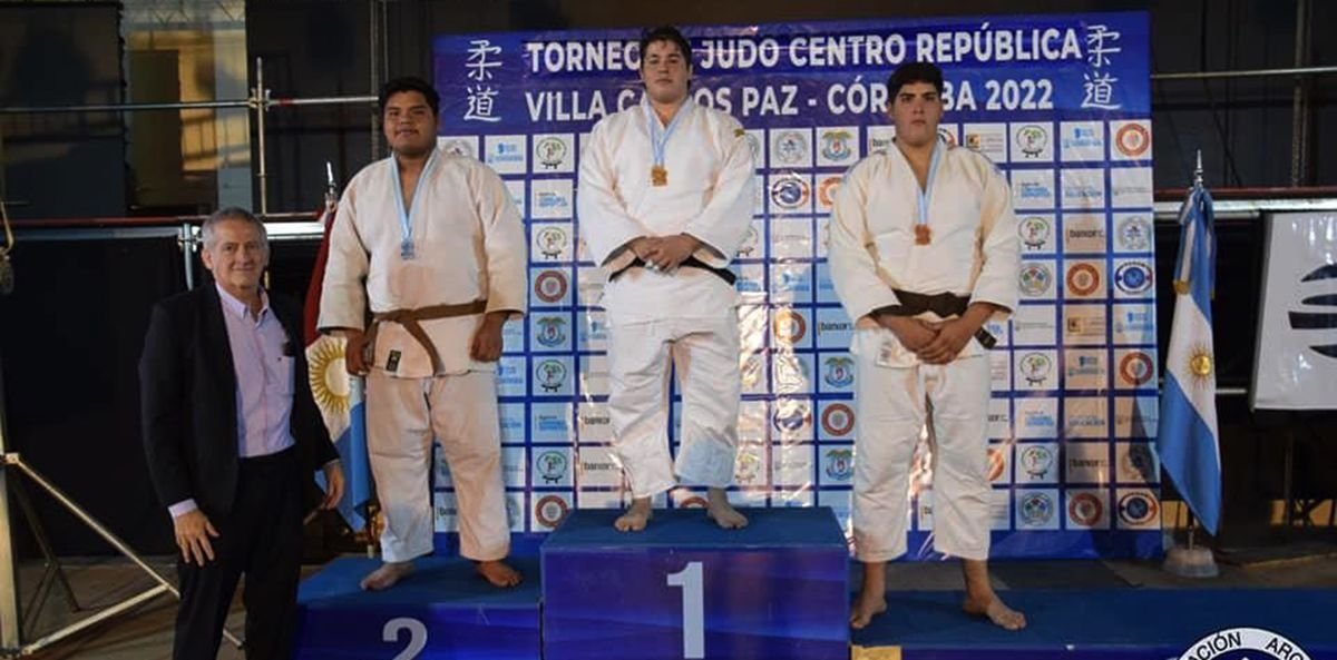 Deportistas de Neuqu&eacute;n lograron el podio en C&oacute;rdoba.