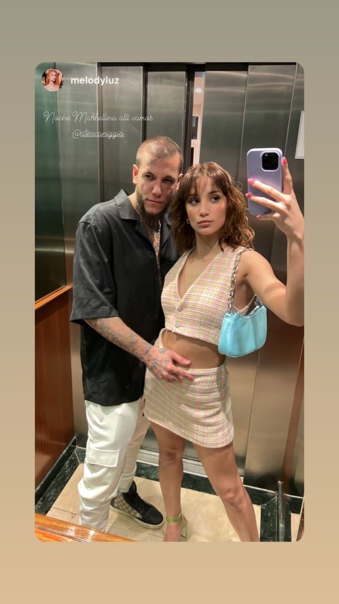 Fotograf&iacute;a que comparti&oacute; la pareja por Instagram para sus seguidores.