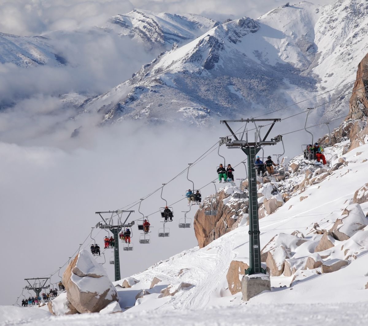 El centro de esqu&iacute; de Bariloche extiende su temporada de invierno.
