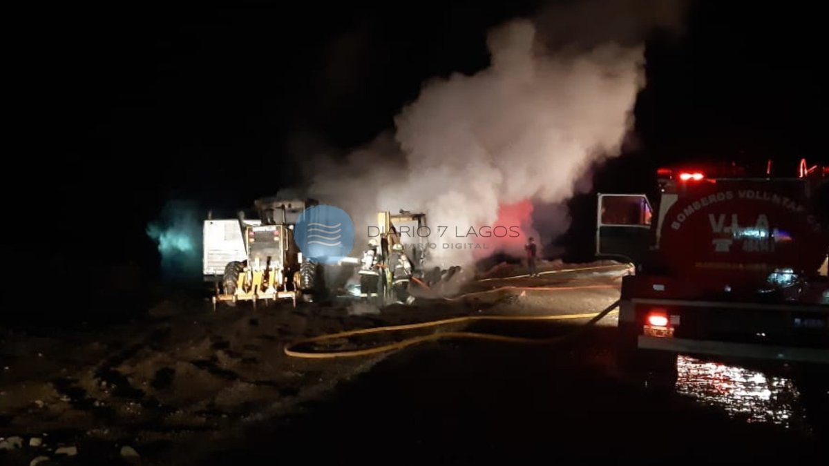 Investigan grave ataque incendiario contra m&aacute;quinas viales