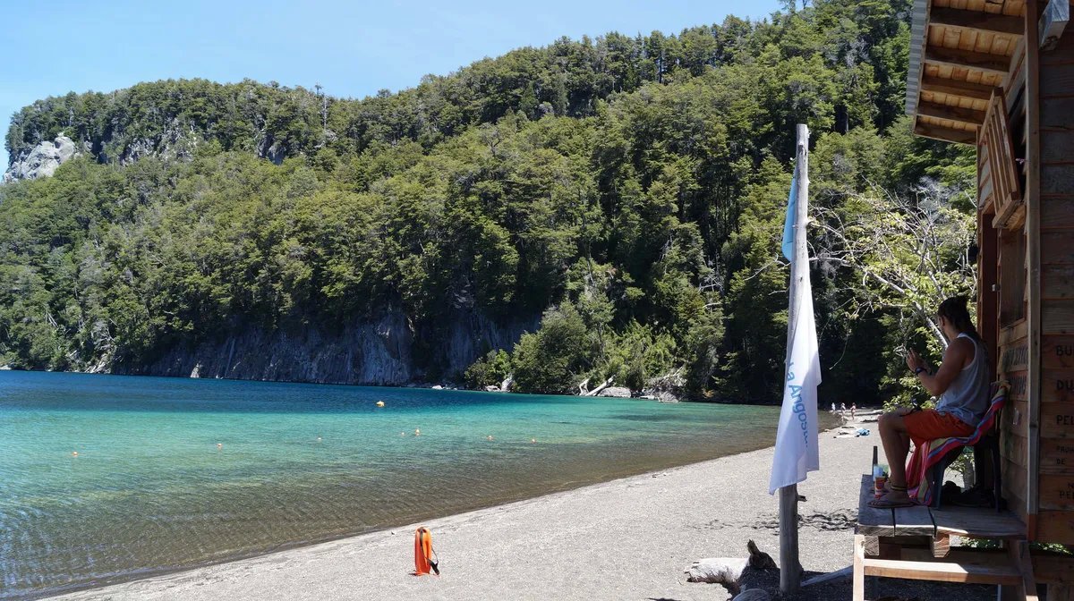 Villa La Angostura, inscripci&oacute;n para rev&aacute;lida de guardavidas.