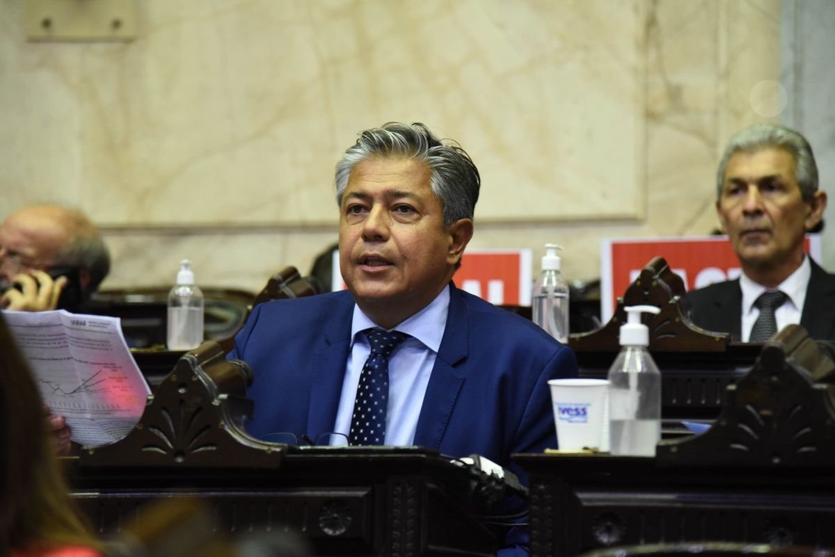 Rolando Figueroa present&oacute; un proyecto de ley en el Congreso.