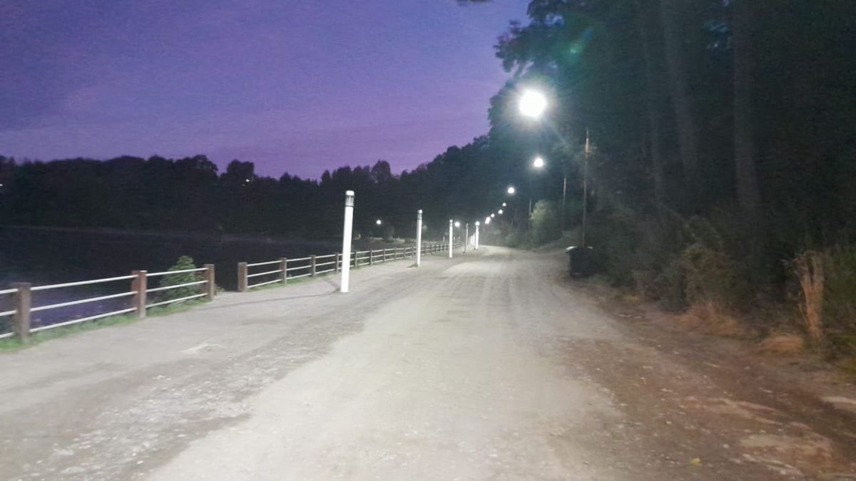 Obra alumbrado Costanera del Correntoso - Villa La Angostura