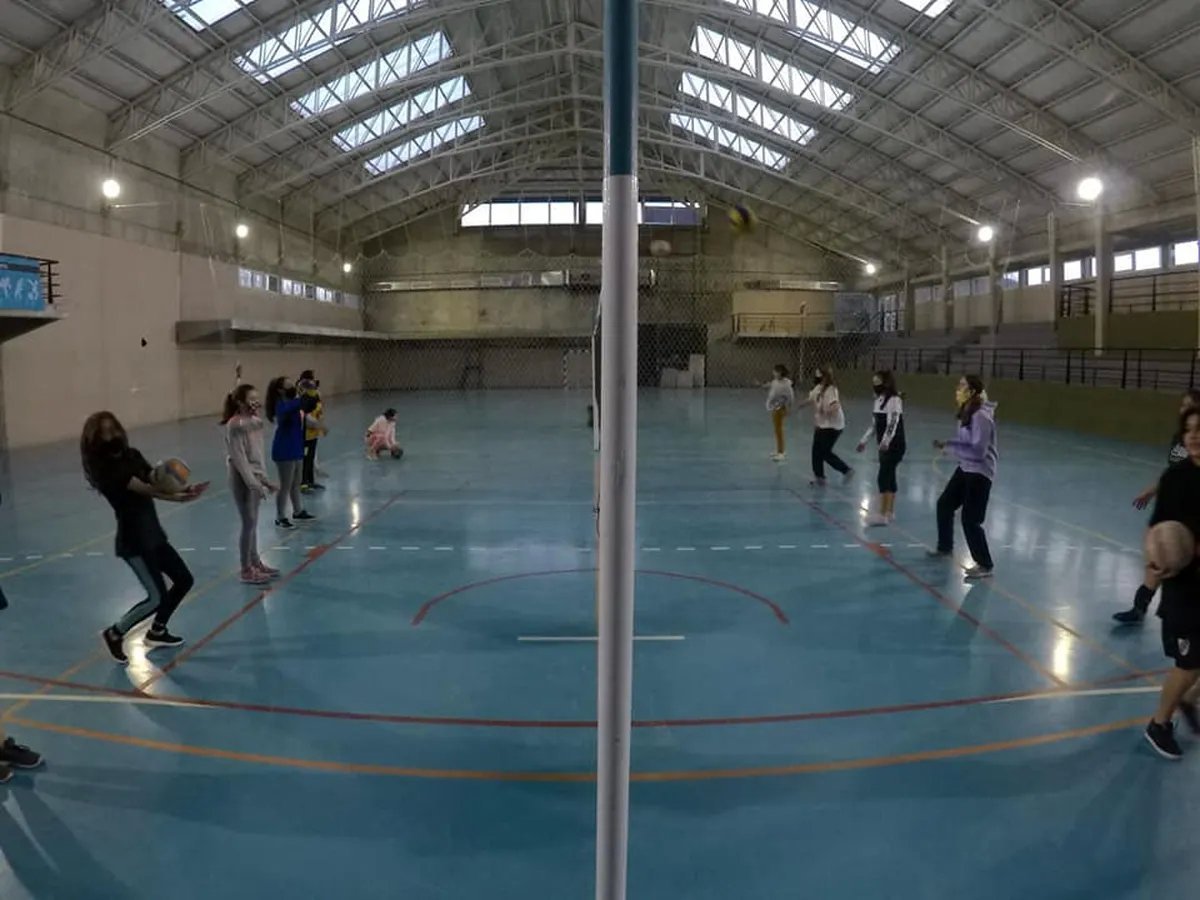 San Mart&iacute;n de los Andes, escuelas deportivas.