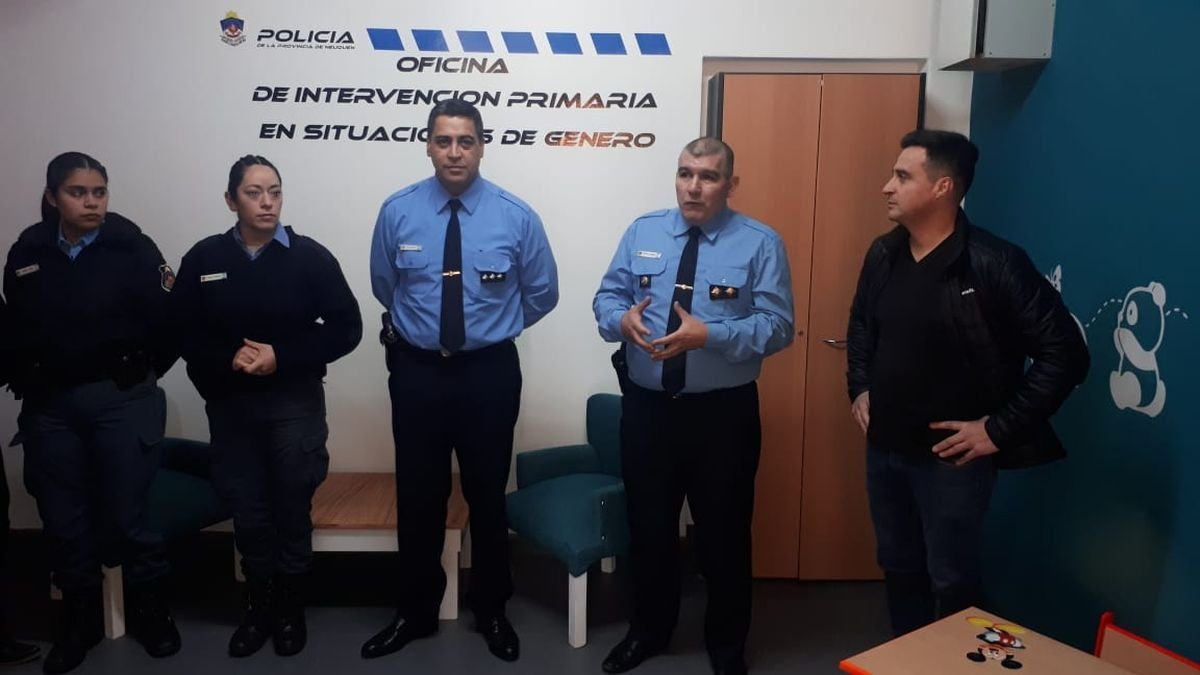 Inauguraci&oacute;n de la Oficina de Intervenci&oacute;n Primaria en Situaciones de G&eacute;nero (Villa La Angostura)