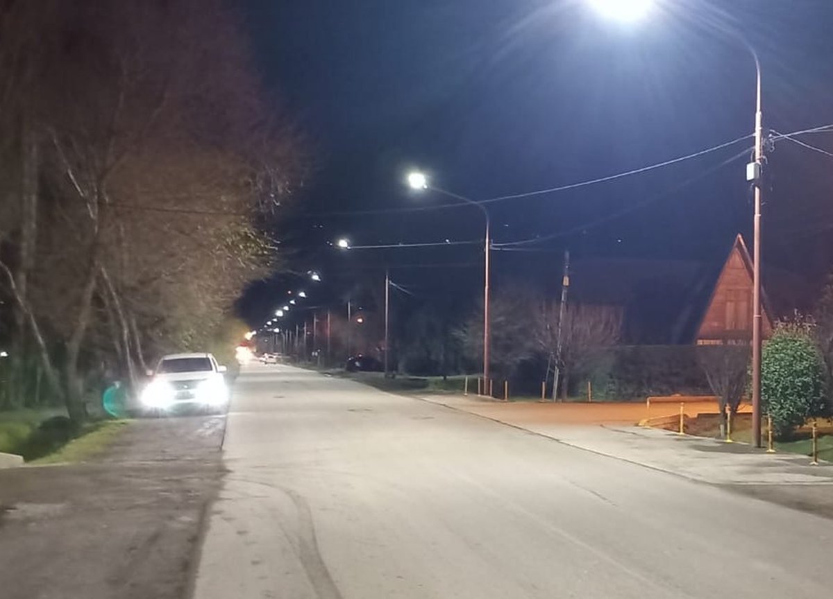 San Mart&iacute;n: Callej&oacute;n de Bello con luces LED