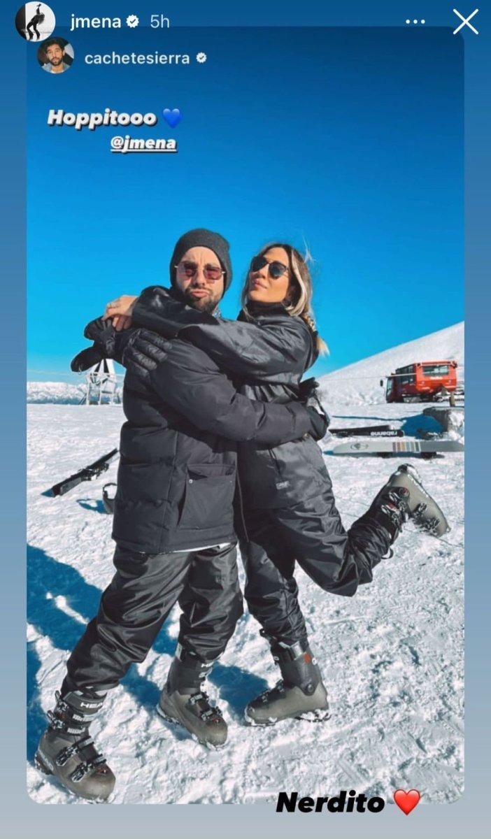 Jimena Bar&oacute;n junto a Cachete Sierra en Cerro Bayo