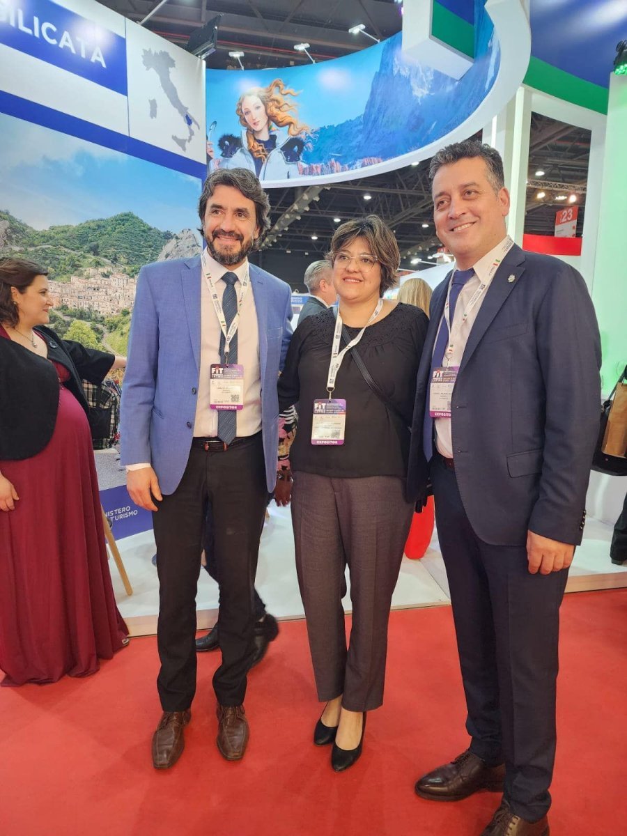 El Intendente de San Mart&iacute;n de los Andes, Carlos Saloniti, presente en la FIT.