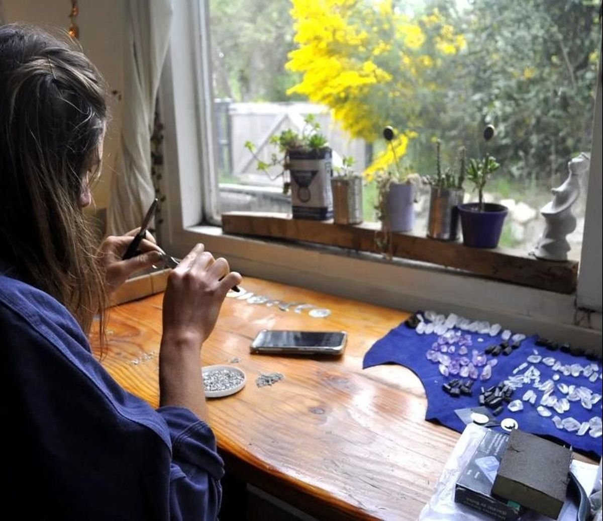 Madre Selva: emprendimiento de joyer&iacute;a de autor (Villa La Angostura)