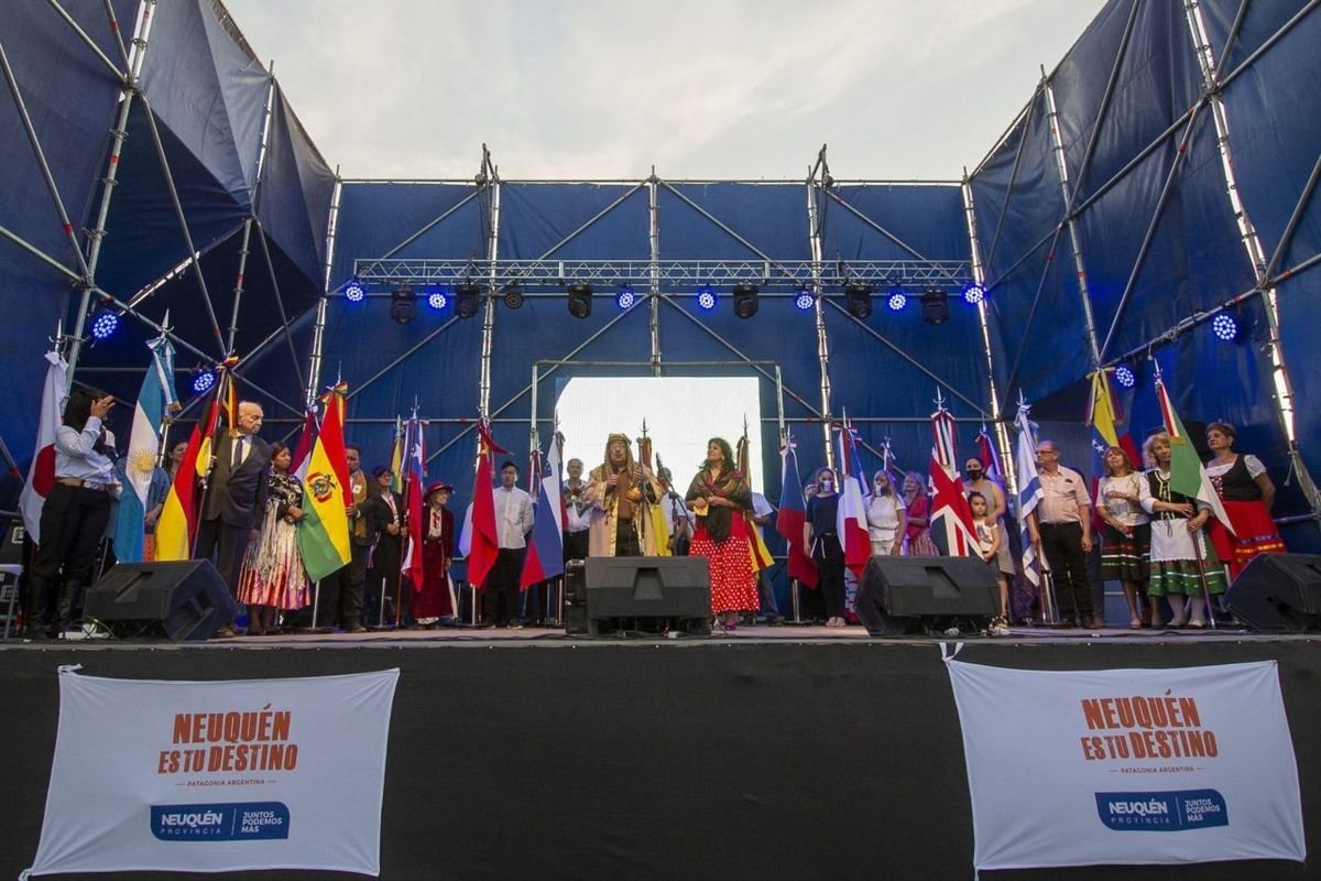 15&deg; Fiesta de los Inmigrantes y las Colectividades