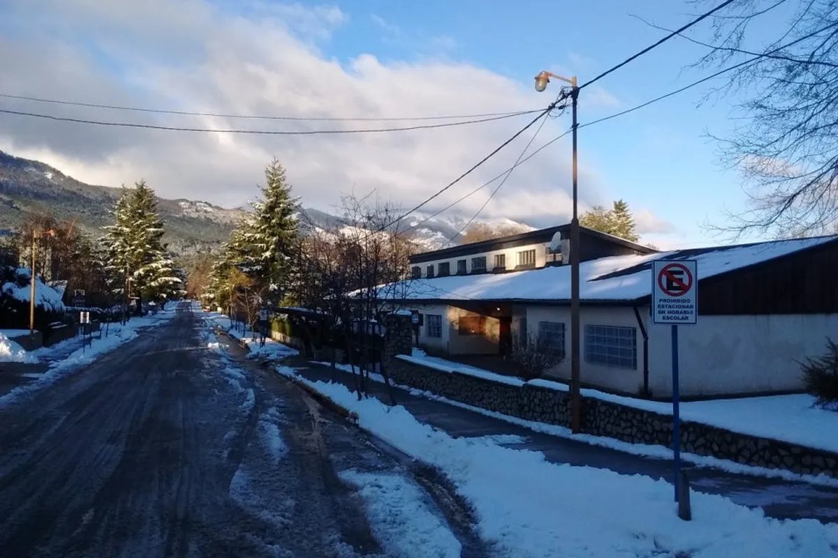 Clima: suspenden clases en Villa La Angostura