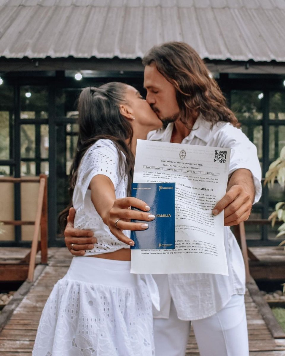 Redes: as&iacute; fue el casamiento intimo de Muriega y Sancho.