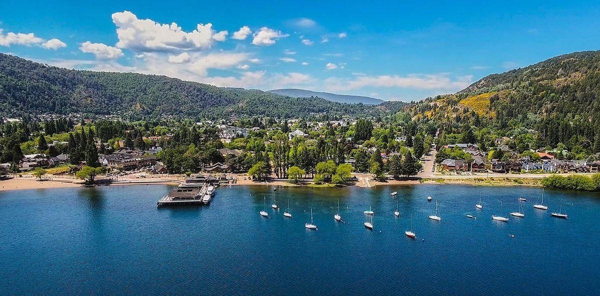 Costanera Lago Lacar (Ruta siete Lagos)