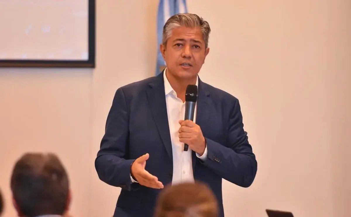 Rolando Figueroa investiga irregularidades en el programa nacional Potenciar Trabajo
