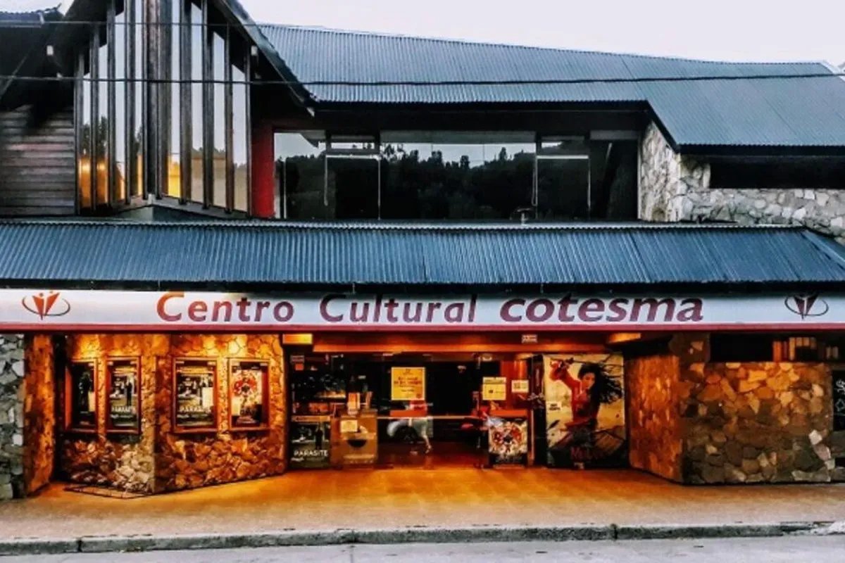 Centro Cultural Cotesma en San Martin de los Andes