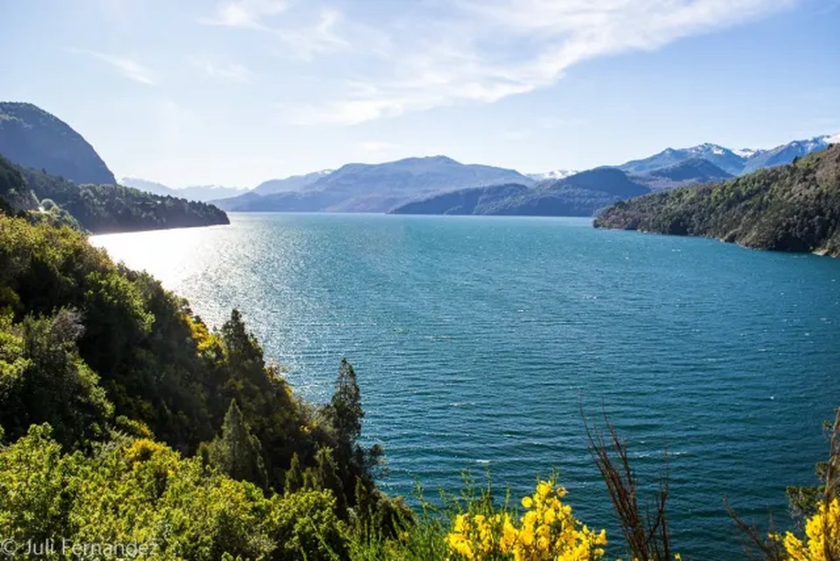 Lago Lacar.