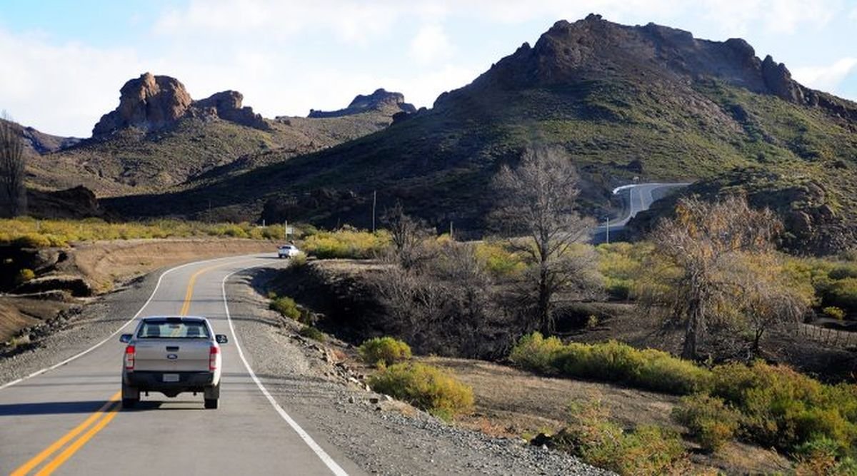 Neuqu&eacute;n obtendr&aacute; maquinaria vial para el mantenimiento de rutas