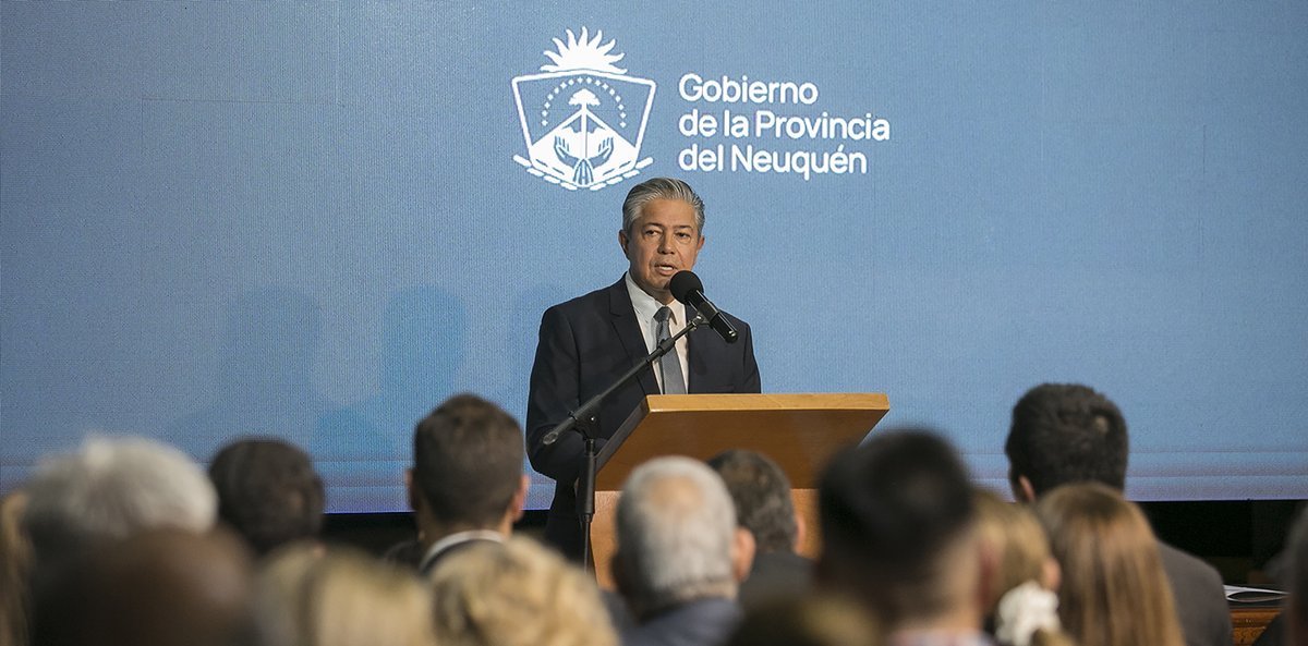 Becas. Foto: Neuqu&eacute;n Informa.