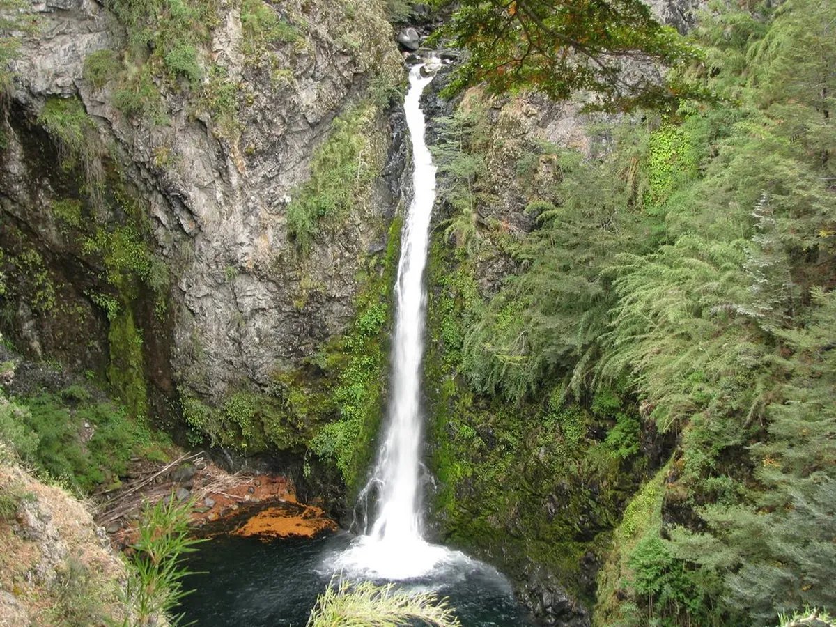 Cascada Rpio Bonito - Villa La Angostura