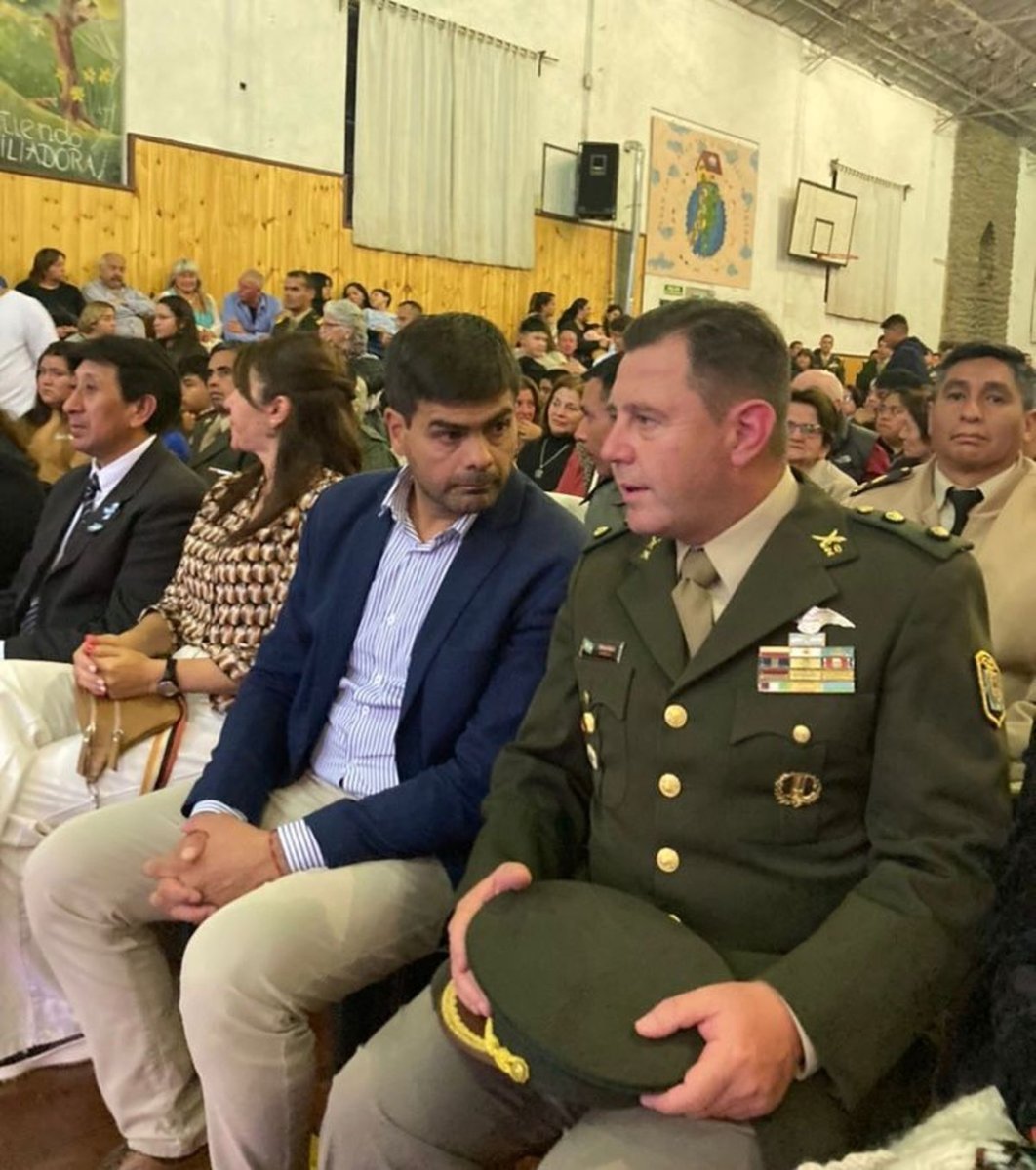 Autoridades de Jun&iacute;n de los Andes presentes en la vigilia homenaje a los Ca&iacute;dos y Veteranos de Malvinas.