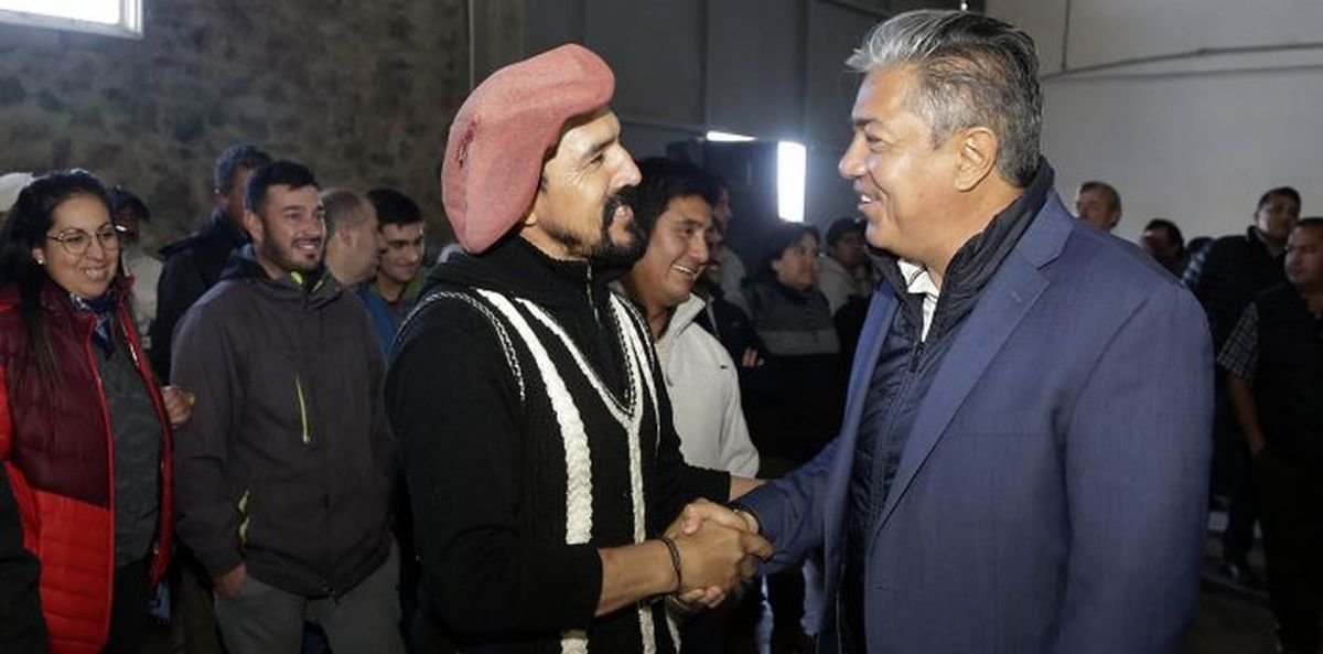 El gobernador de Neuqu&eacute;n, Rolando Figueroa, presente en el lanzamiento del nuevo programa crediticio para la agricultura familiar.
