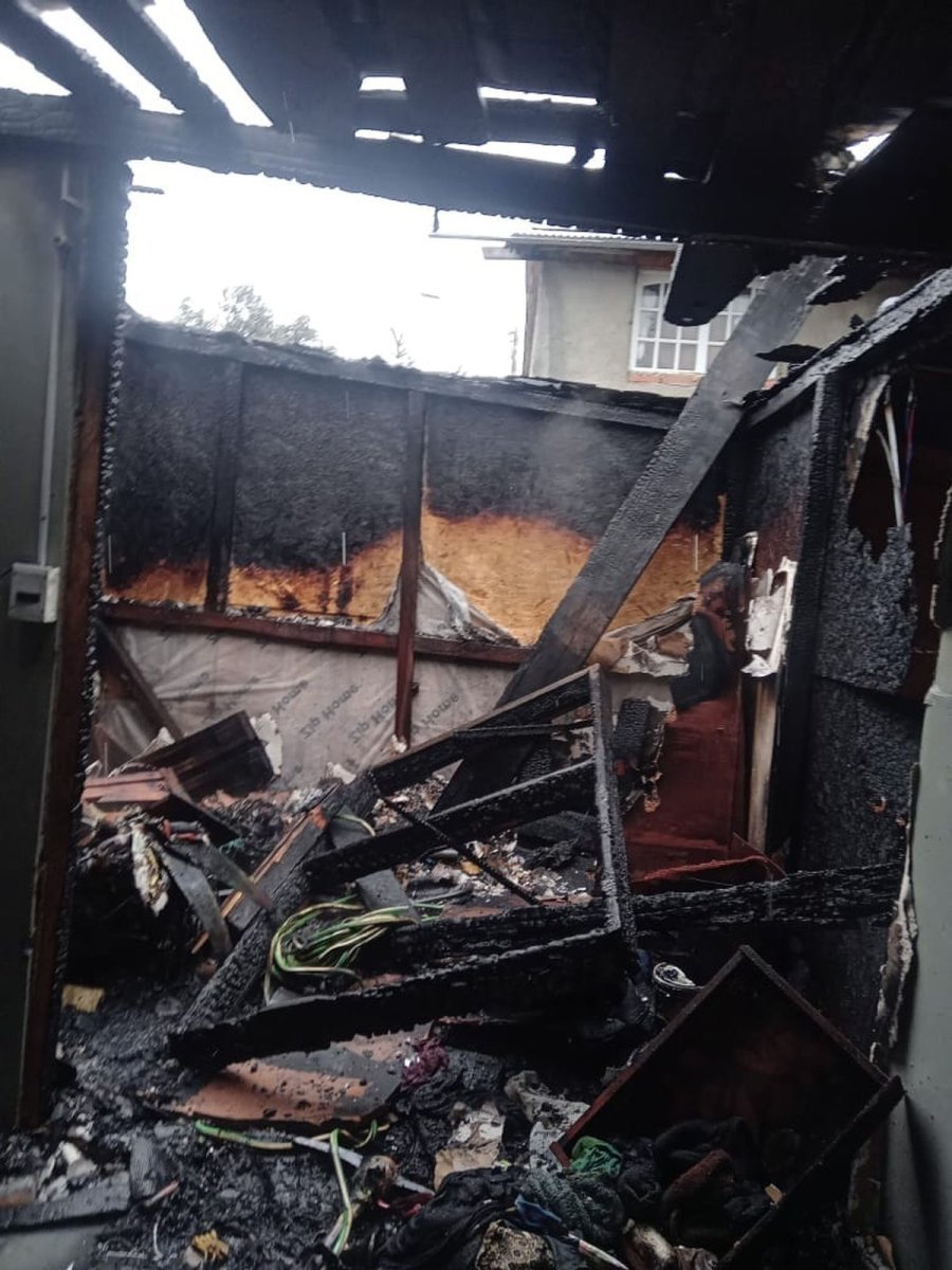 Villa La Angostura: incendio en una vivienda en barrio Calafate