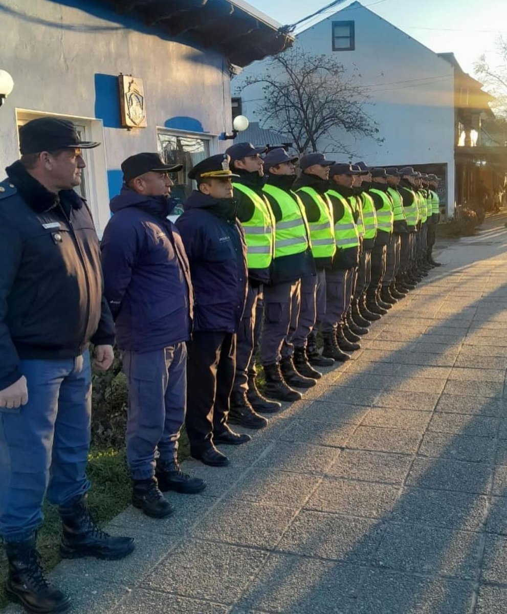 20 nuevos agentes policiales en Villa La Angostura