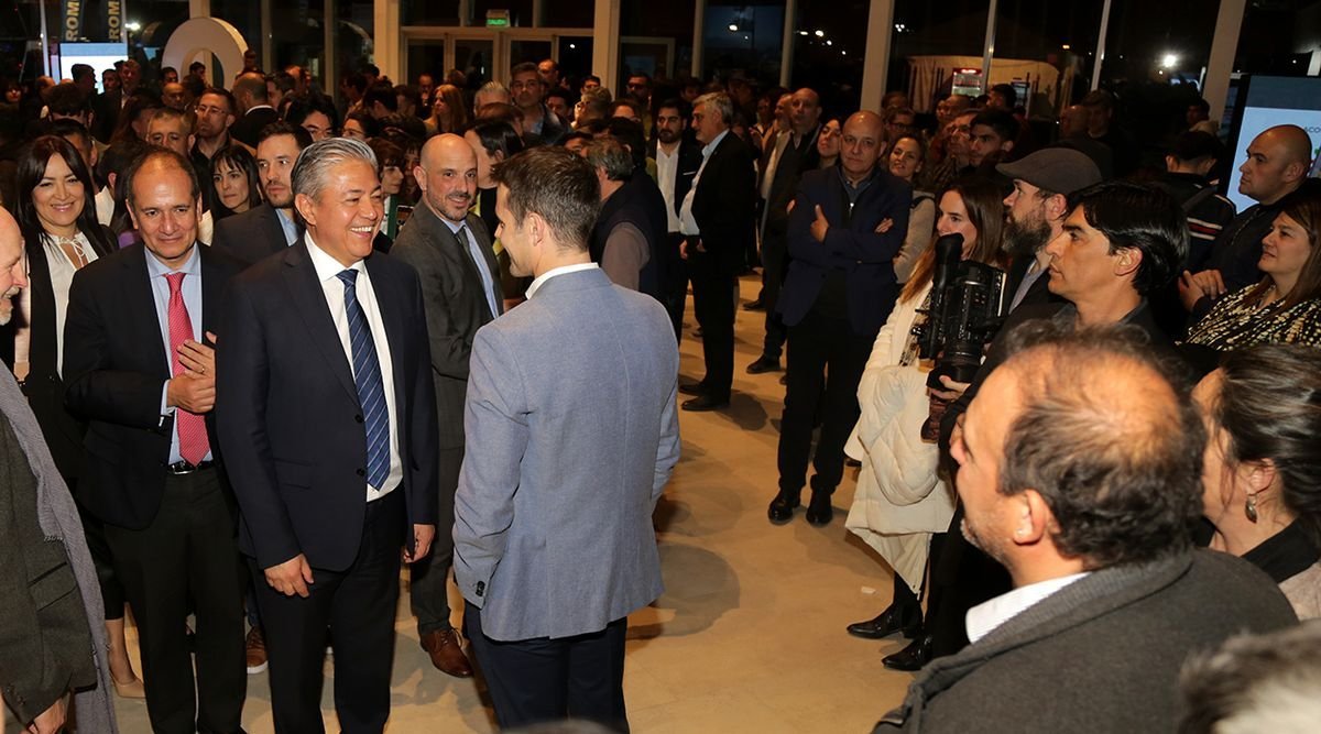 Figueroa inaugur&oacute; la expo "Edifica Neuqu&eacute;n"